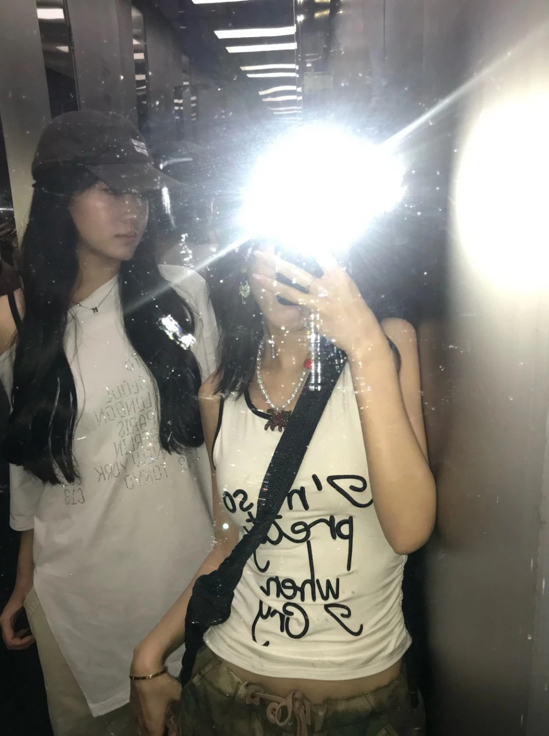 

Jennie Sle Spicy Girl Color Blo Letter Printed Slim Fit Vest Strapl Dstring Korean Casual Summer Top Women's Faion