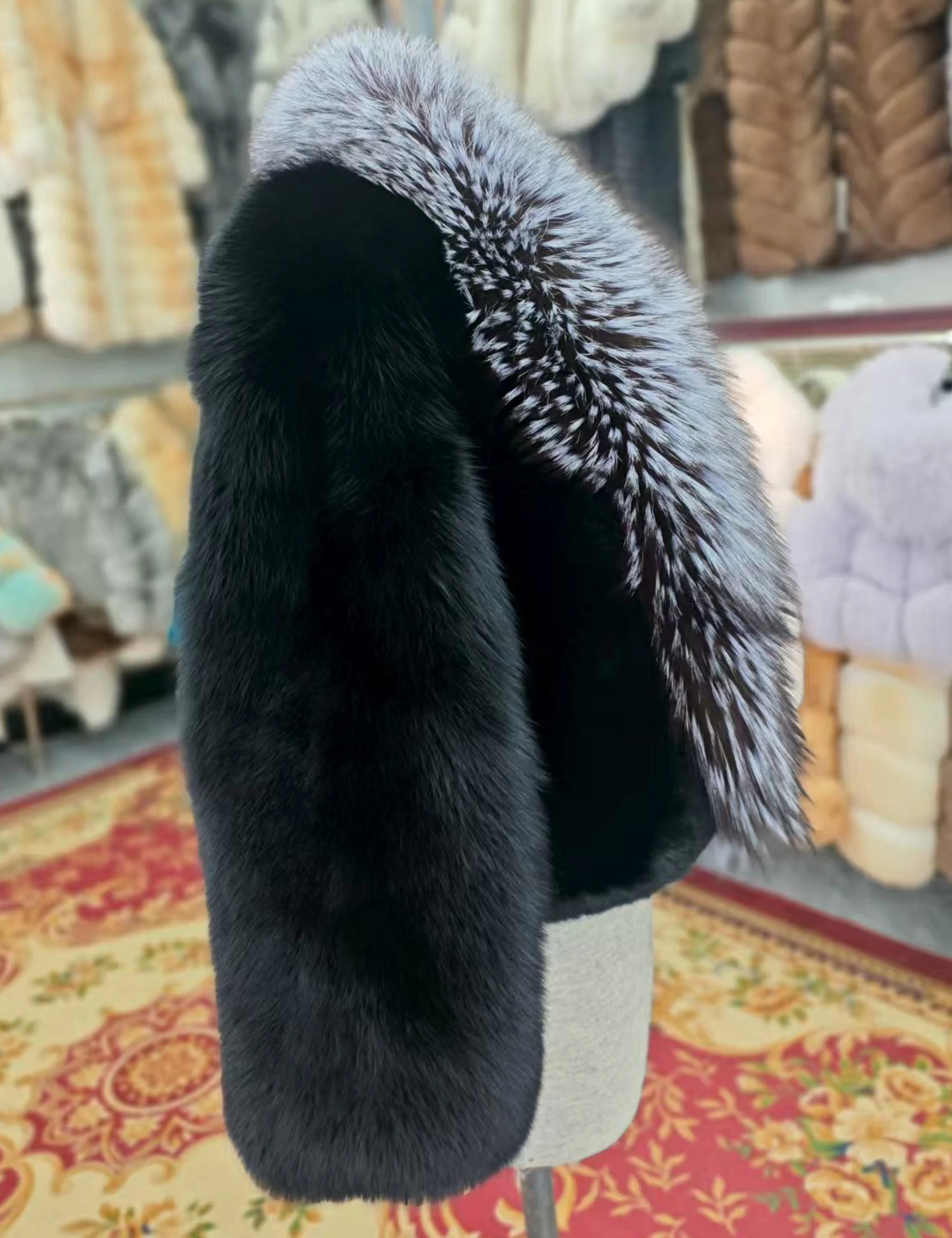 FURYOUME 2025 ใหม่ขนสัตว์จริงผู้หญิงขนสุนัขจิ้งจอกธรรมชาติแจ็คเก็ต Wholeskin Luxury PARTY เสื้อผ้าขนาดใหญ่ Silver Fox FUR COLLAR