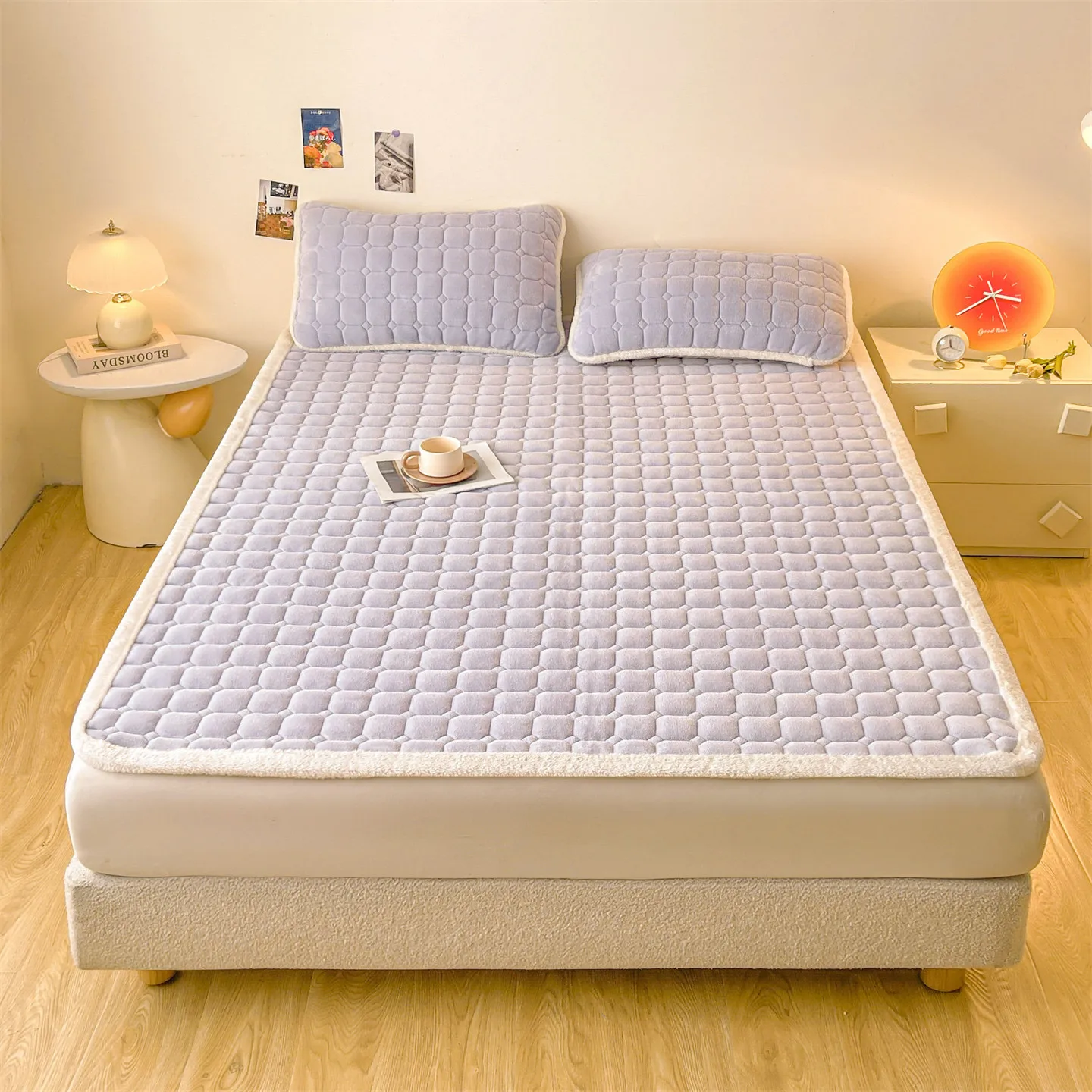 Thickened Warm Milk Fleece Autumn Winter Bed Pad Warmth  Fluffy Cozy Queen Bed Sheet Anti-slip Antistatic King Mattress Toppers