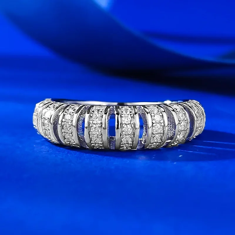 Mujing Jewelry S925 Серебряное кольцо с полыми бриллиантами Кольцо с высокоуглеродистым бриллиантом и бриллиантом Женское кольцо в стиле Instagram на каждый день