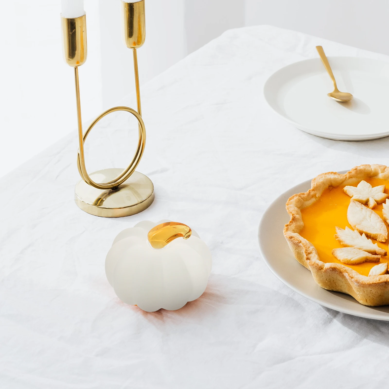 

Glass Pumpkin Frosted Texture Exquisite Desktop Decoration Creative Table Ornament Thanksgiving Home Decor Lifelike Pumpkin