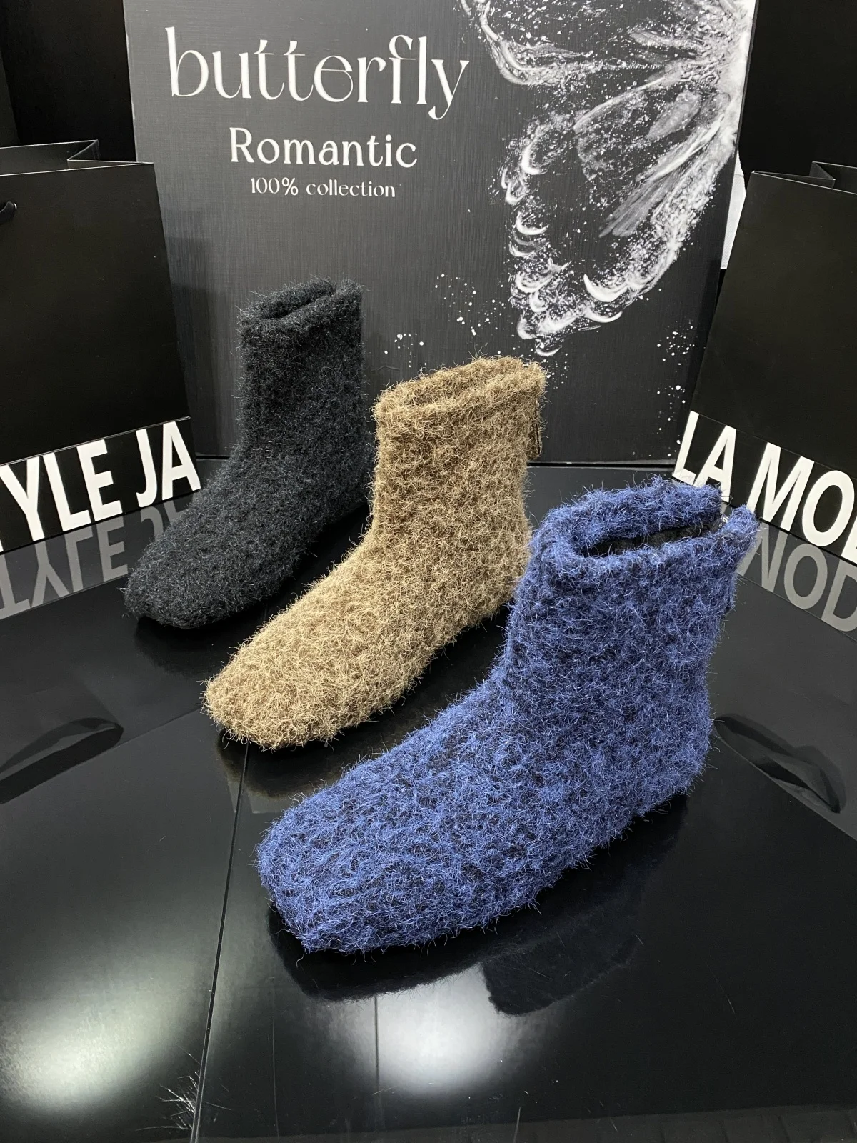 

Новые зимние мягкие удобные повседневные универсальные женские ботинки с квадратным носком, на меху, модные, теплые, на подкладке