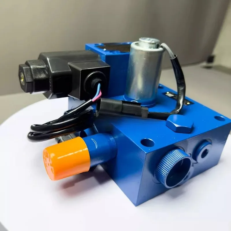 1pcs TL 56B4312402 56B-43-12402 for HM400 HM300 HD785 Valve Assembly