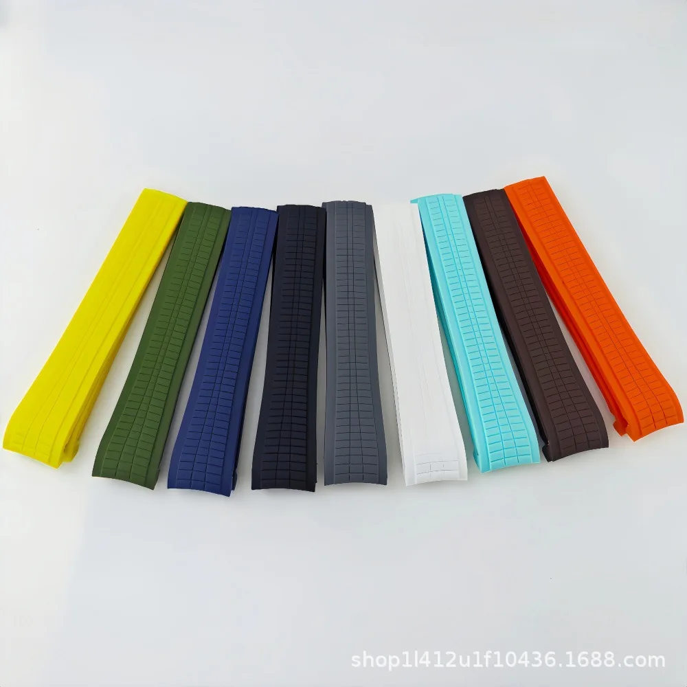 steel-lugs-are-fitted-to-patek-philip-21mm-rubber-sports-straps-adjustable-modified-butterfly-clasps-butterfly-buckles