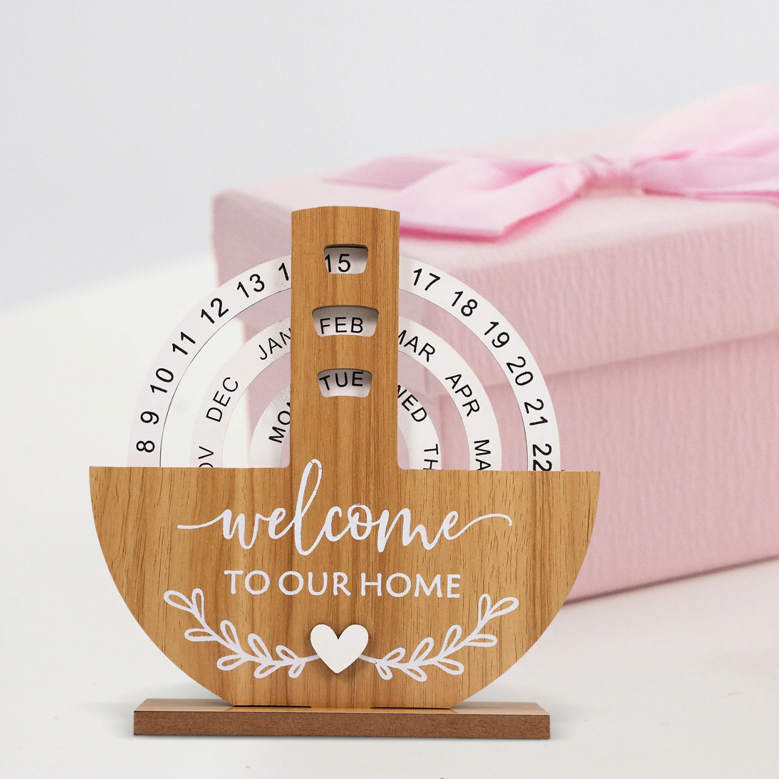 

Декоративный деревянный вечный календарь Элегантный дизайн диска Легко хранить Практичный для офиса Домашнее ежедневное использование Стоять