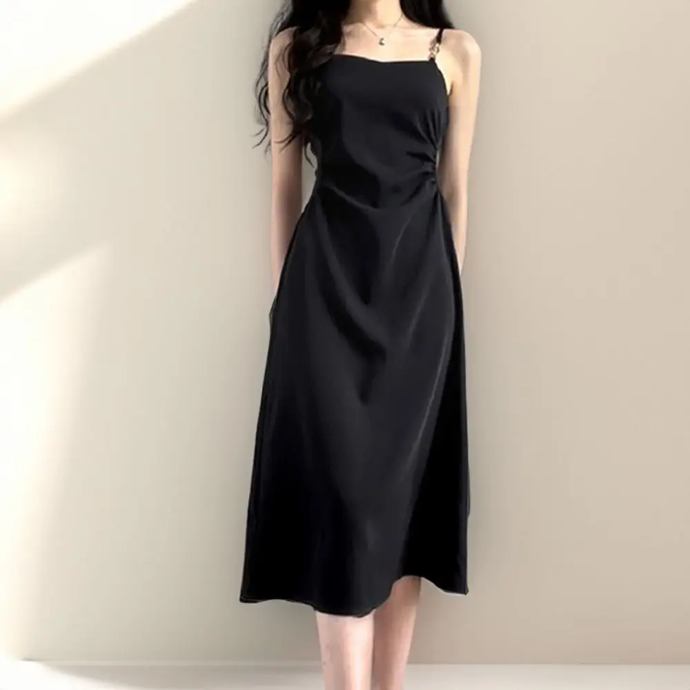 Robe spaghetti mi-longue de style français, tenue d'été élégante, camisole noire