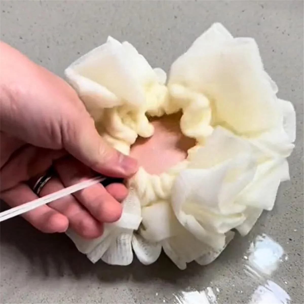

1 Pcs 2-In-1 Bath Loofah Sponge,Exfoliating & Gentle Cleansing Bath Loofah,Shower Loofah Sponge, Dual Function Loofah