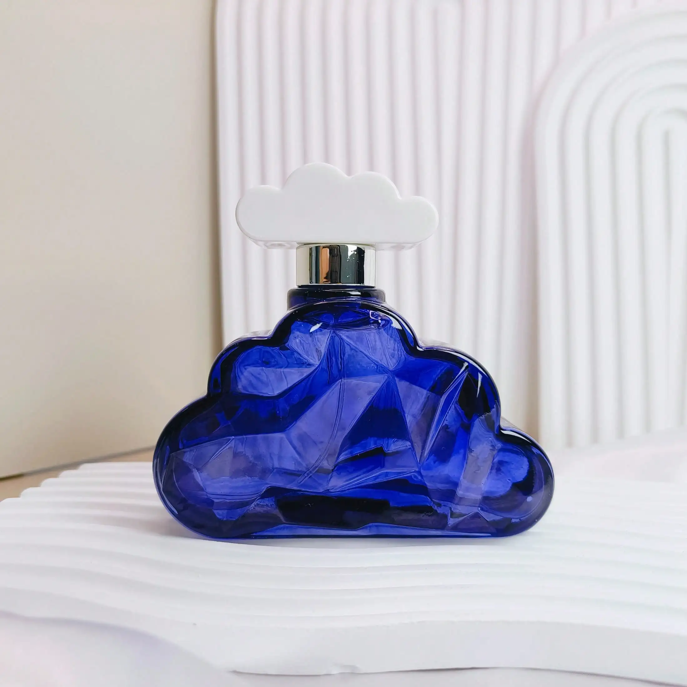 

Облачная бутылка с цветочным фруктовым ароматом, стойкий подарок для нее