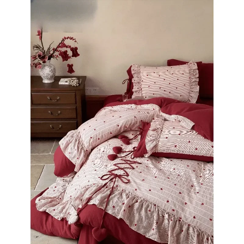 French romantic cotton double-layer yarn embroidered jacquard four-piece set of pure cotton lace red bedding