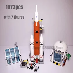1073pcs Rocket Launch Centre Building Blocks Model 60351 Toys for Children Christmas Gift