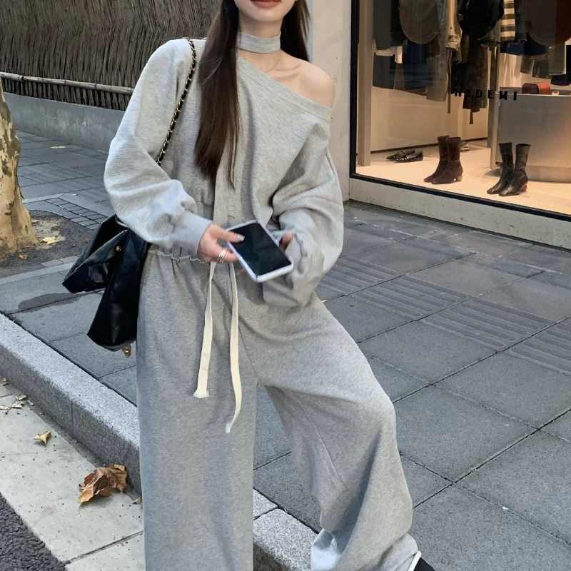 Gray Slanted Shoulder One-shoulder Top Women's Autumn 2025 New Design Sense Small People Wear Short Sweatshirts