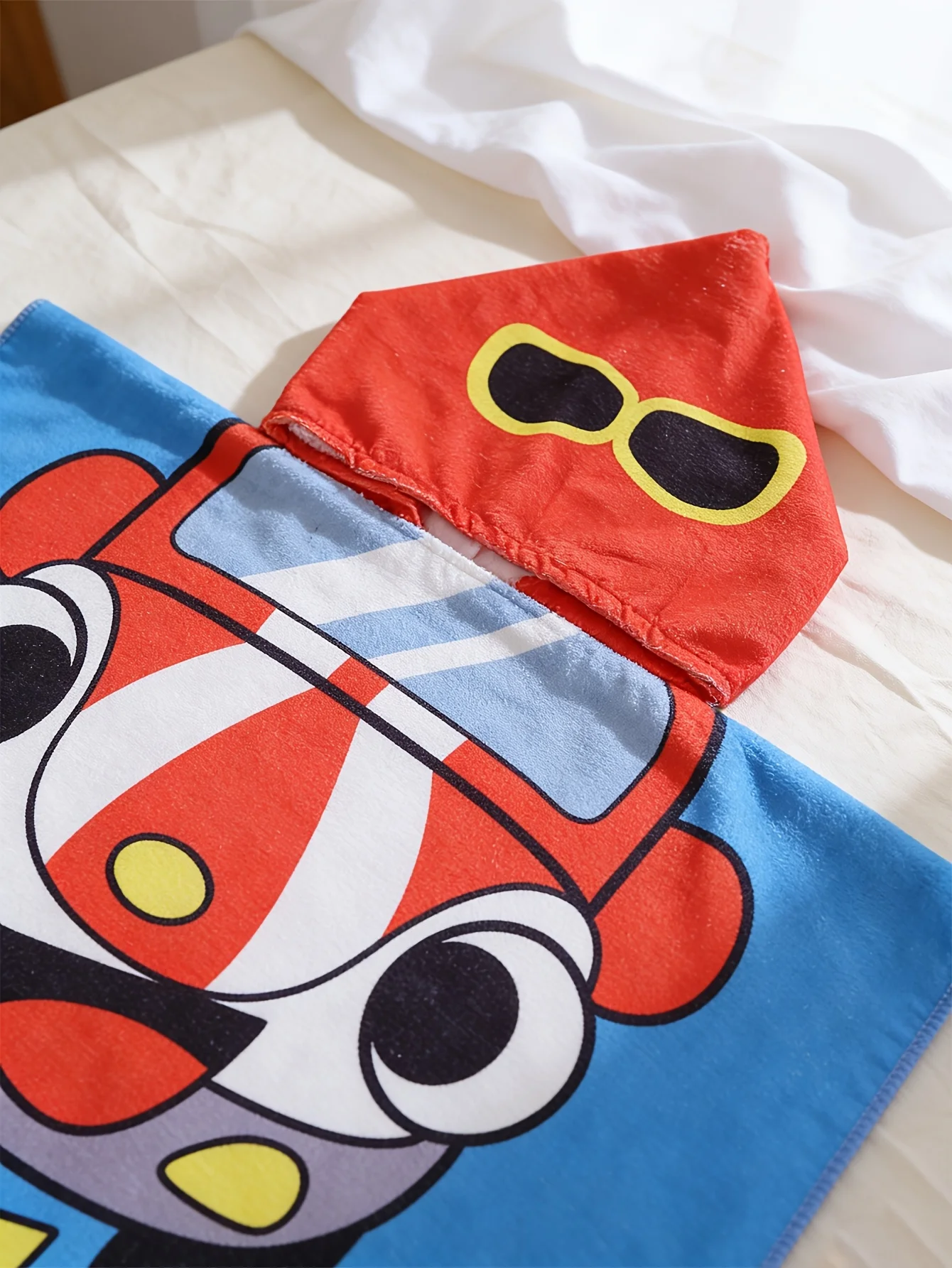 Albornoz con estampado de dibujos animados para coche, albornoz suave, traje súper absorbente para playa, piscina, acampada en la orilla del mar, regalo para niños de 2 a 9 años, 1 ud.