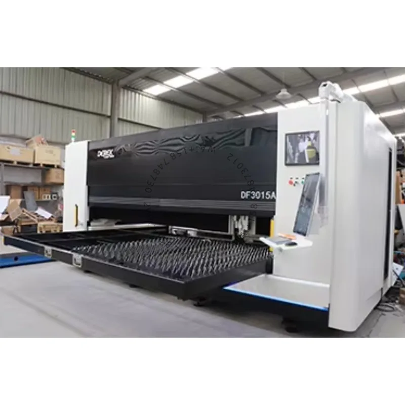 New 6kw 12kw Fully Enclosed Fiber Las er Cut ting Machine Hiwin Cypcut Control Electric Door Slide-out Table for Steel Metal