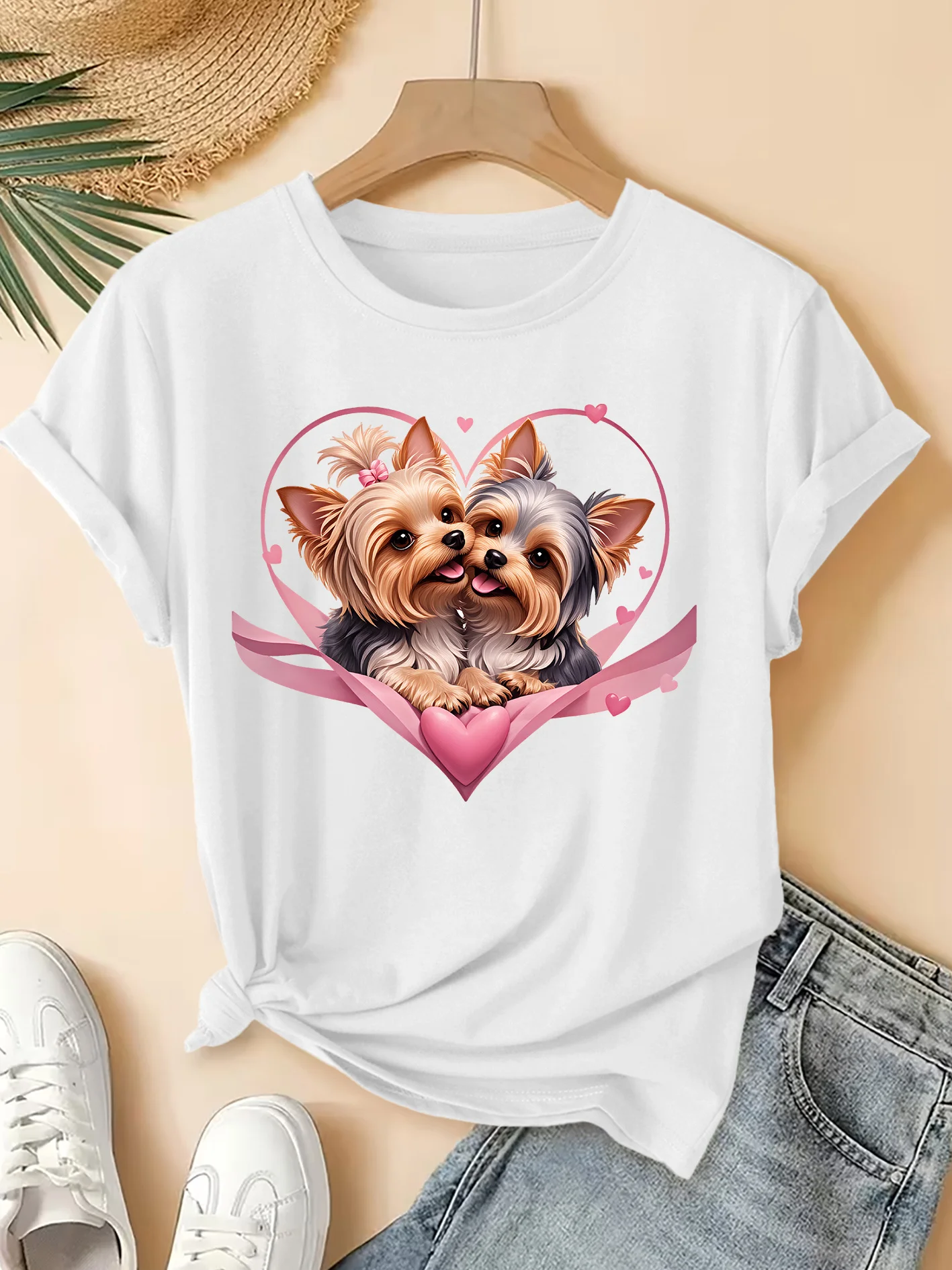 Camiseta con estampado de Yorkshire Dog Love y cuello redondo para mujer, ropa de mujer de calidad, diseño divertido e peculiar, Top divertido para el día a día