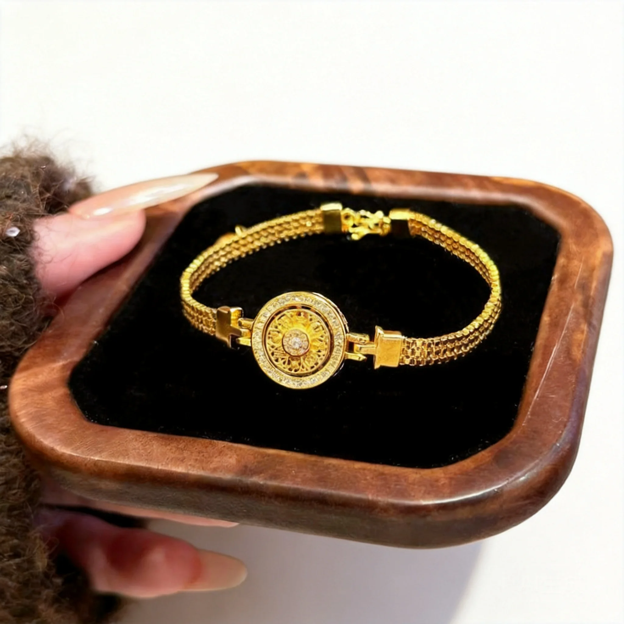

Chinese Style Lucky Rotatable Eight Treasures Compass Gold Plated Bracelet For Women Sparkling Cz Inlaid Fortune Blessing Good
