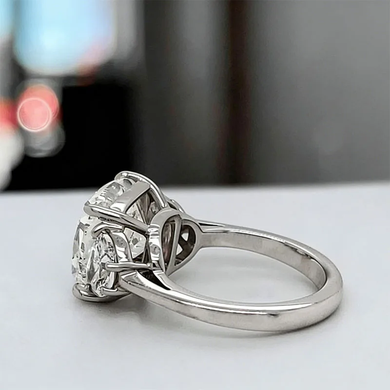 5CT Main Stone Square Cushion-Cut EF VS-VVS Lab Grown Diamond Three Stone Wedding Rings For Lady In Platinum 950