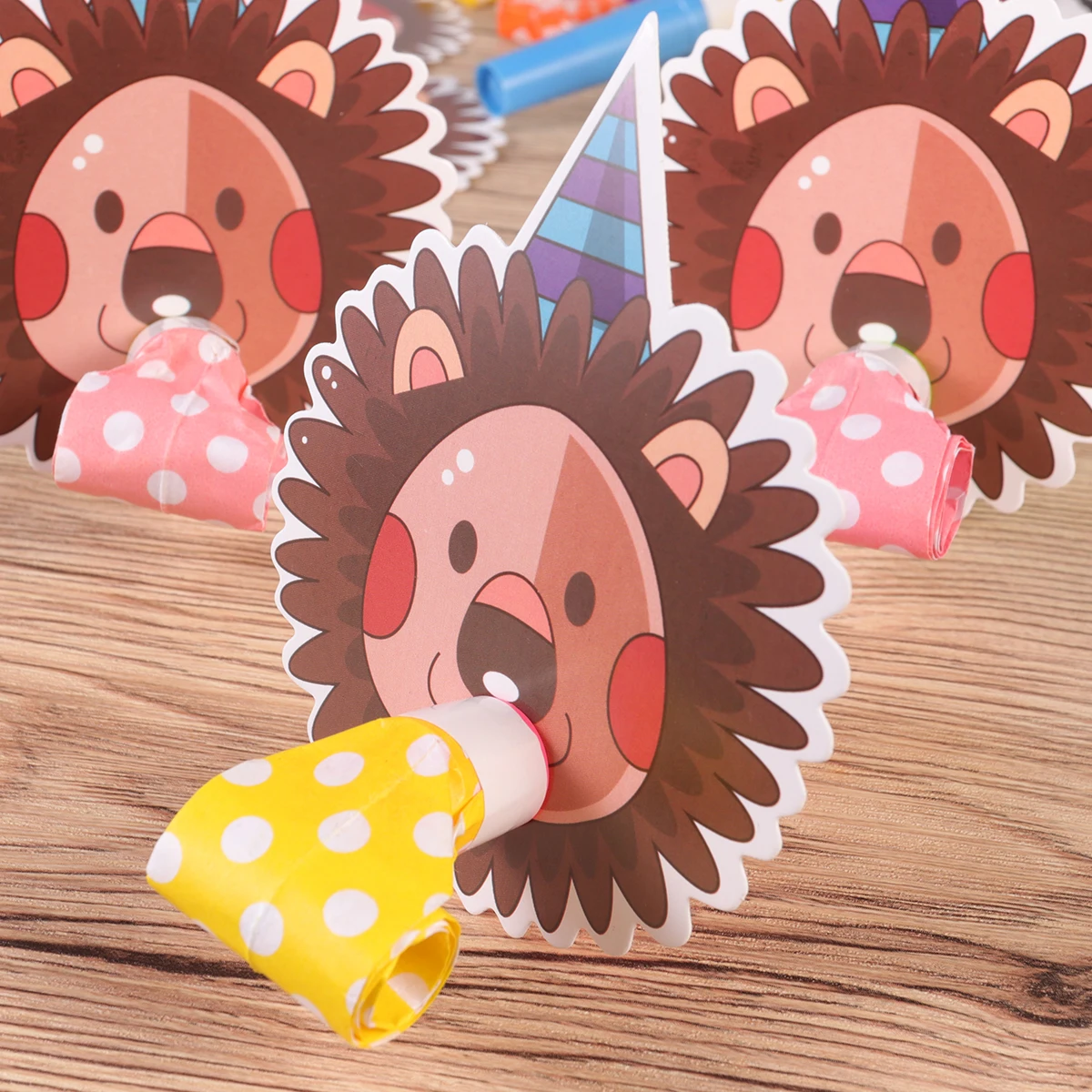 

10pcs Cartoon Blowing Dragon Party Toys Noise Maker Whistles Blowouts Favors Bright Colors Kids Whistle Fun Gathering Props Safe