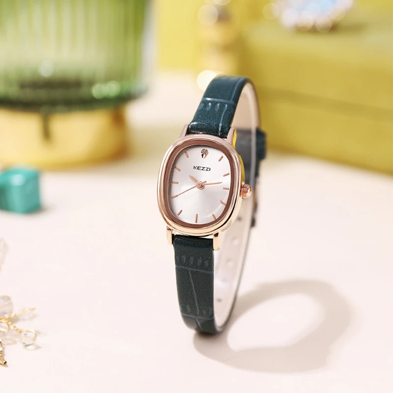 Women's Simple Vintage Watches for Women Dial Wristwatch Leather Strap Wrist Watch High Quality Ladies Casual Bracelet Watche