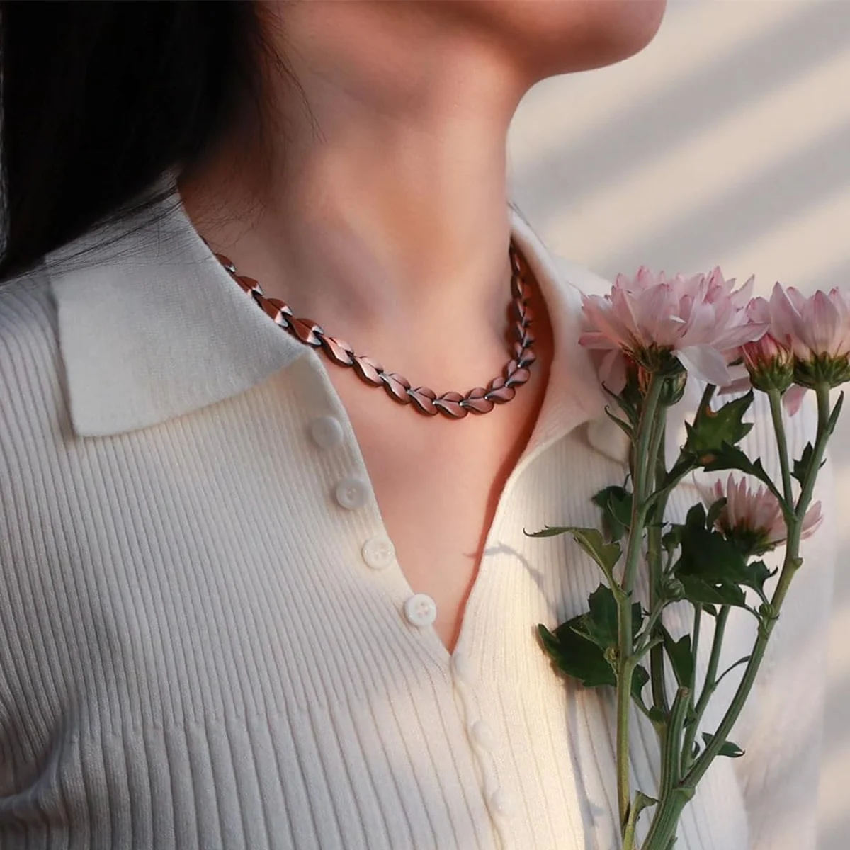 ARADOO Leaf-shaped Design Pure Copper Magnetic Necklace for Women Collar Jewelry Gift