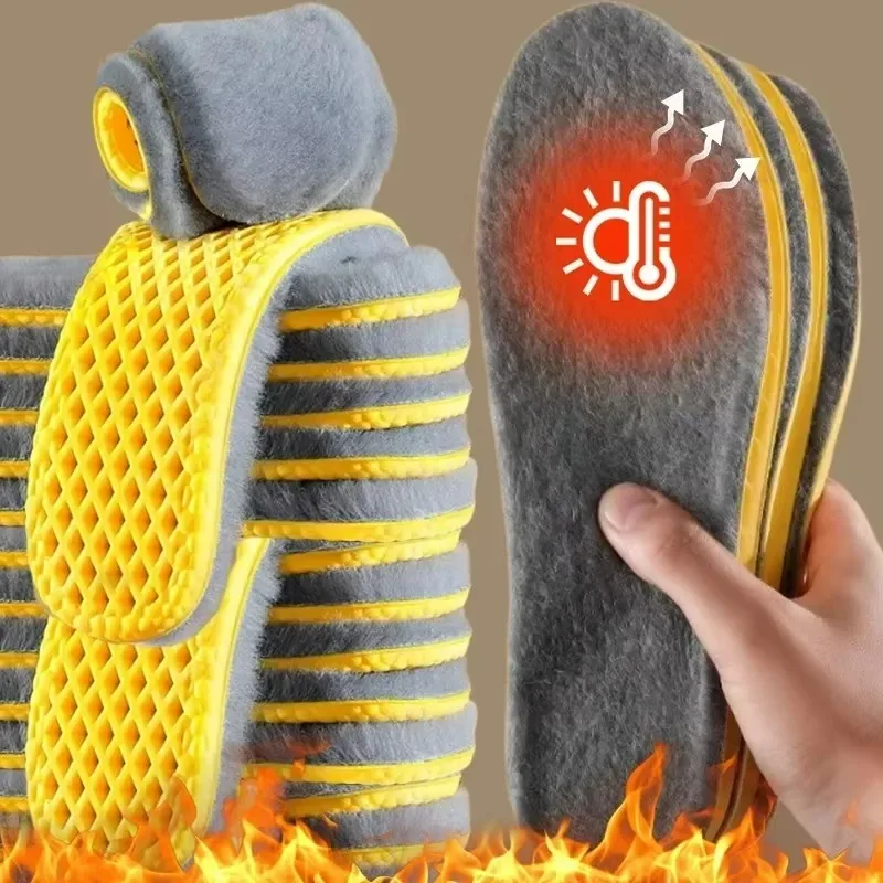 Self Heated Thermal Insoles for Feet Winter Warm Memory Foam Shoe Pads for Men Women Thickened Plush Elasticity Sports Shoe Pads