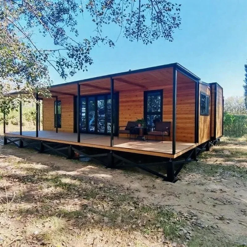 2026 New Container House Mobile House Prefab Expandable 2 Bedrooms Modern Villa Living Hot Sale