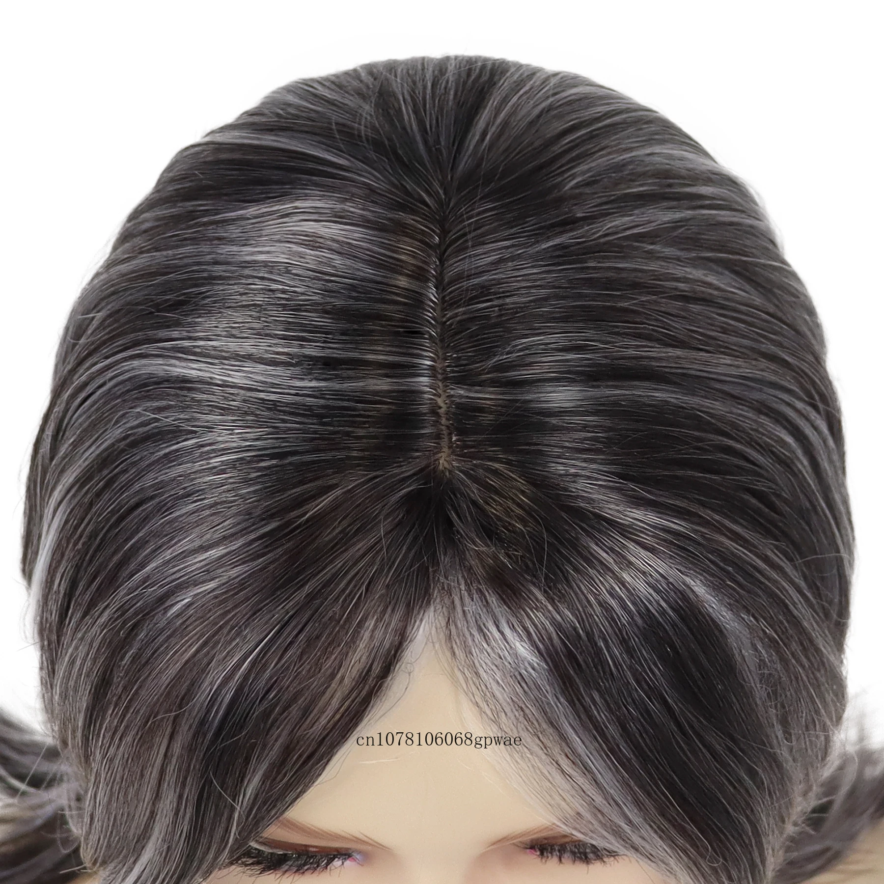 Parrucche corte sintetiche per donna Parrucca da donna anziana con frangia Mix Capelli neri grigi Parrucca a strati naturali Donna Cosplay quotidiana Halloween