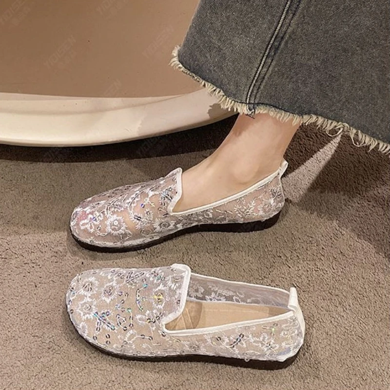 Women Summer Breathable Mesh Slip On Shoes Lace Flat Soft Sole Traditional Cloth New 2026