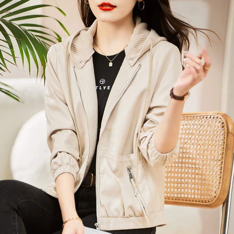 Leather jacket for women's 2024 new spring and autumn season, small and short casual fashion hooded patchwork sheepskin top