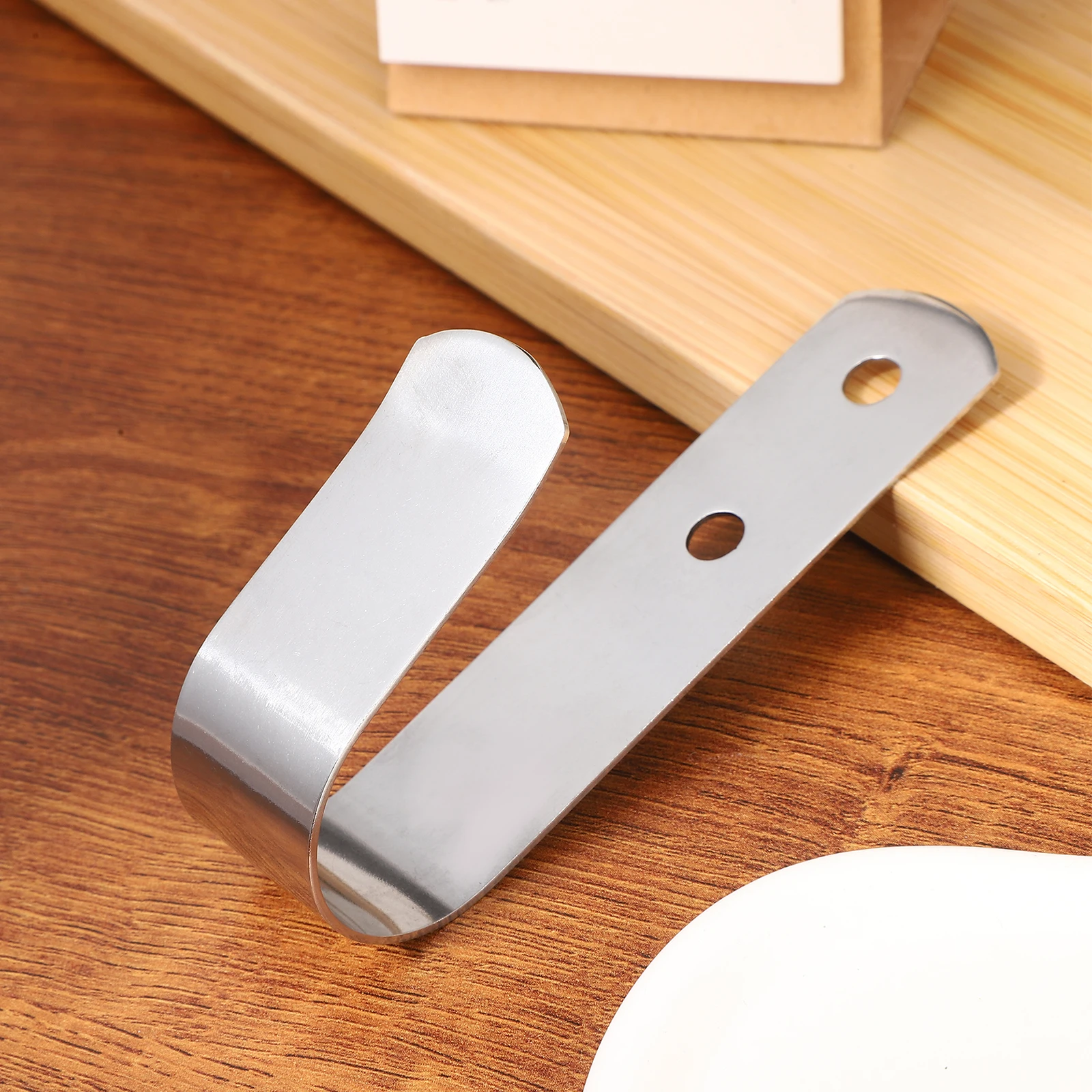 

Life Ring Hanger Stainless Steel Durable Large Holder Ship Rail Mounted Life Ring Hook Storage Bracket