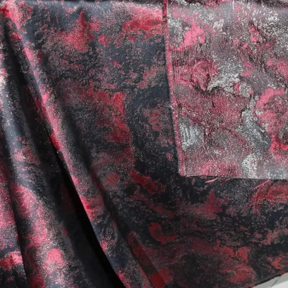 

Позолоченная светоотражающая нерегулярная жаккардовая ткань Модельер одежды для платья Cheongsam Diy Шитье Продается материал во дворе