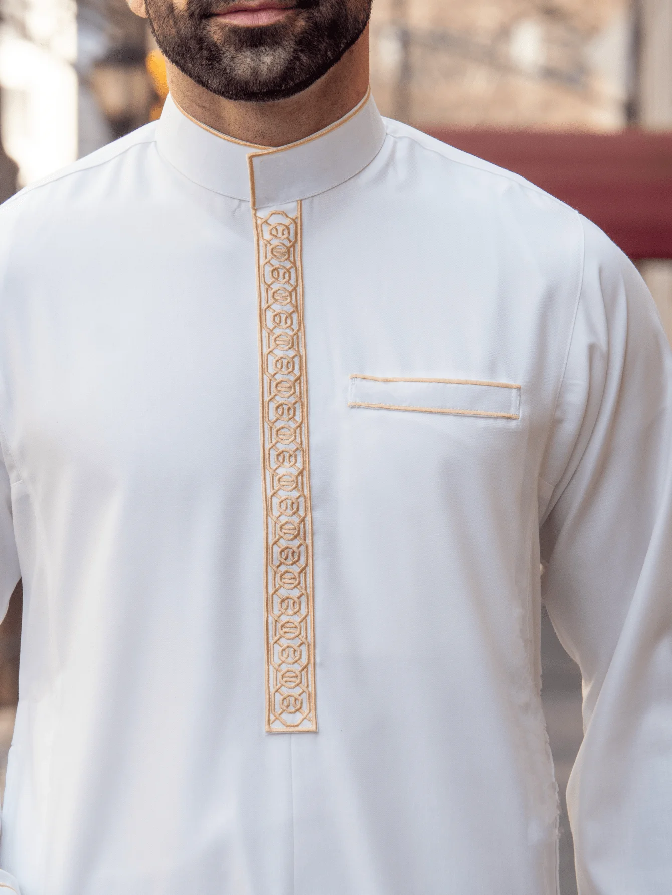 Luxury men\'s Islam Muslim Arab men\'s robe, long sleeve embroidered stand collar Arab men thobe