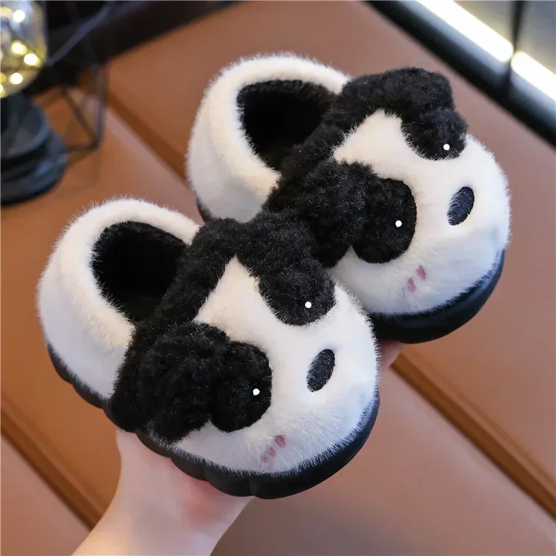 Pantoufles en peluche à semelle souple coordonnantes pour bébé, chaussures en coton, chaudes, confortables, dessin animé, animaux, garçons, filles, automne, hiver, nouveau