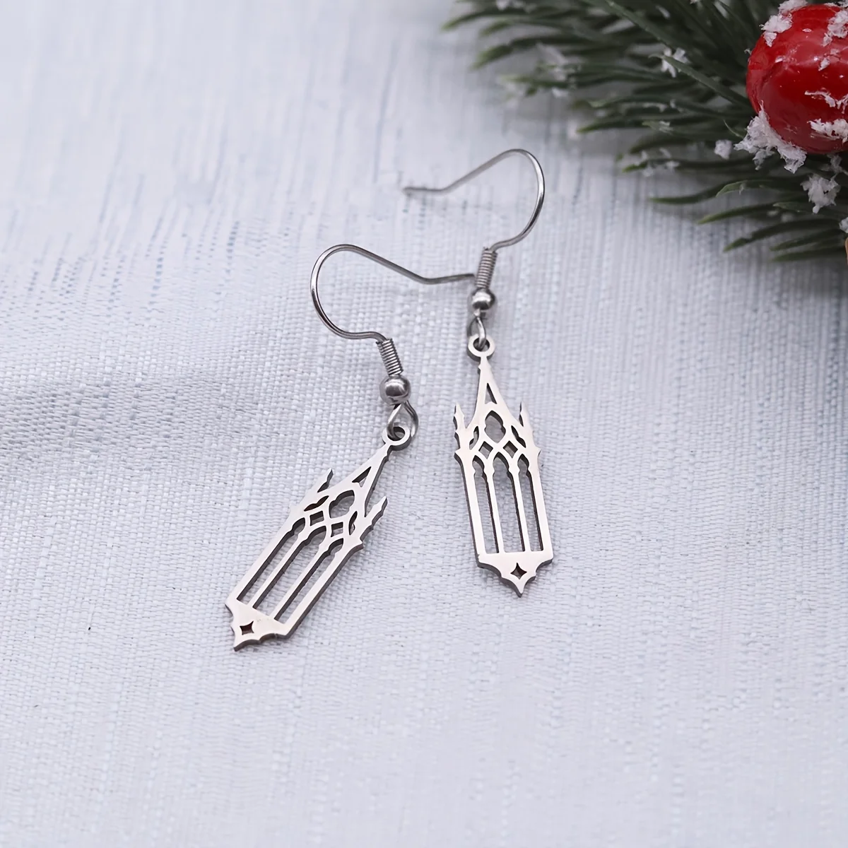Medieval Gothic Arch Hollow Drop Earrings Stainless Steel European Cathedral Pendant Earrings for Women Daily Party Jewelry Gift