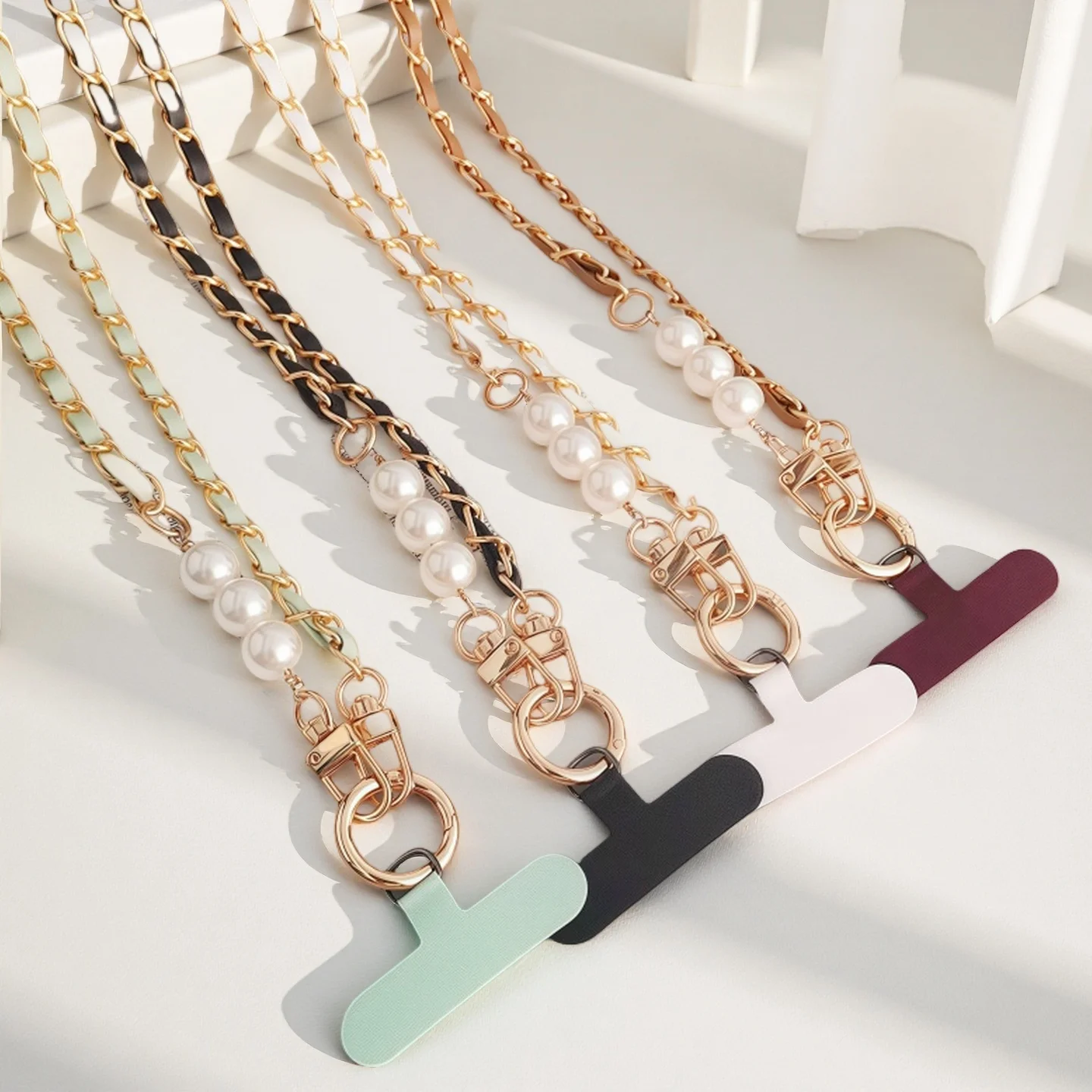 Mobile Phone Lanyard Women\'s Long Neck and Shoulder Strap Phone Case Universal Lanyard Long Crossbody Pearl Pickup Chain