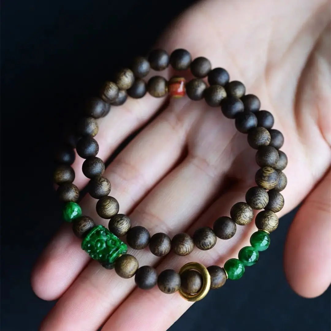 

Autumn and winter natural agarwood bracelet oil rich rich rich gold jade beads jewelry gifts to send friends