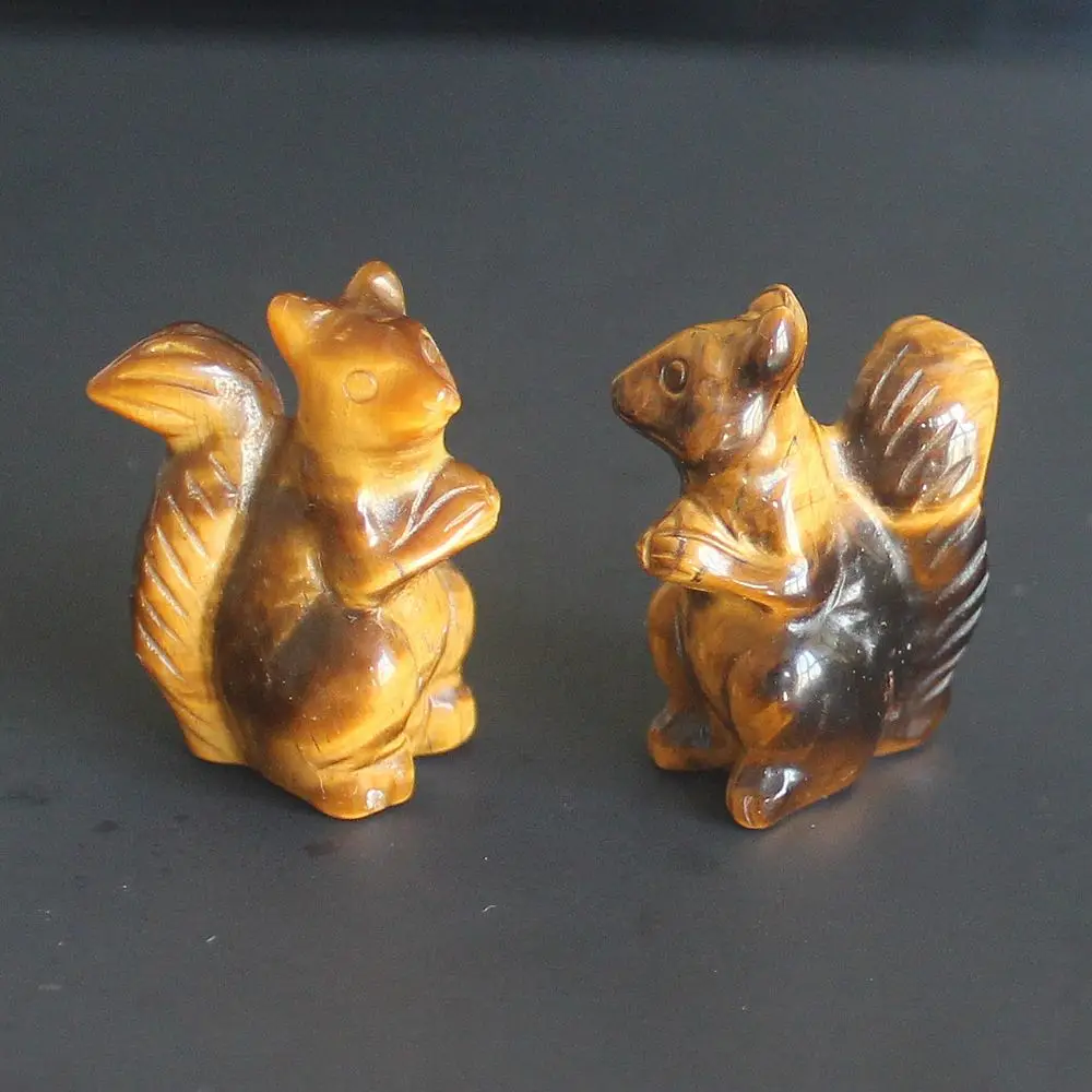 Mini Hand carved crystal gemstone squirrel figurine animal carving statue home decor 30mm