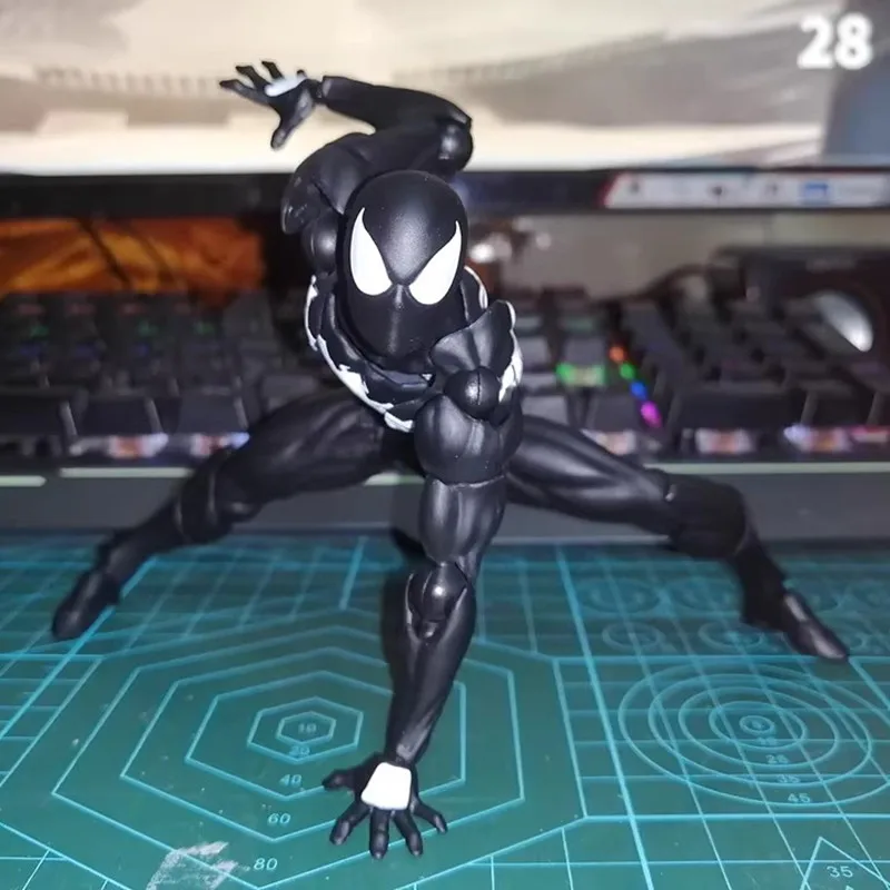 

16 см игрушки-пусеты, черный костюм Venom, фигурка Человека-паука, коллекционное украшение для рабочего стола, подарок для мальчика, симбиотическая фигурка суставов