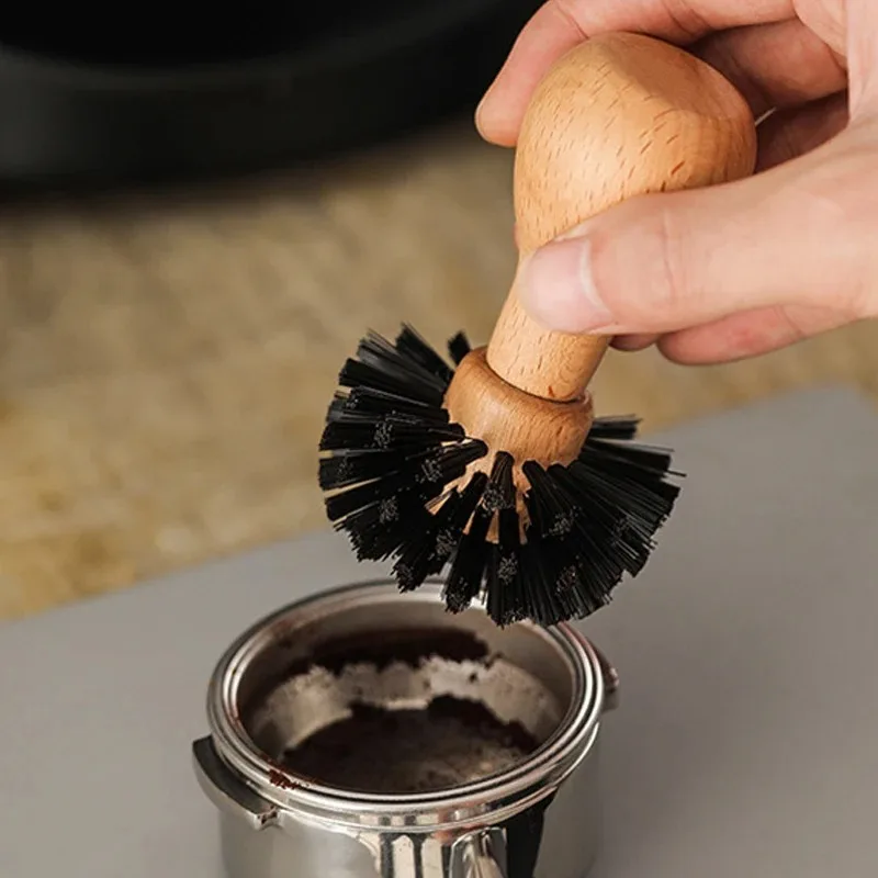 Portafilter Cleaning Brush, Barista Espresso Coffee Tamper Cleaning Brush 51mm 54mm 58mm Tool with Wooden Handle