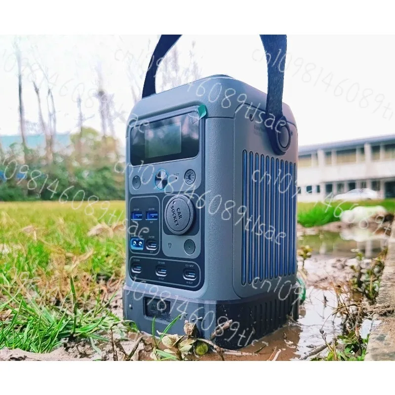 C300 288Wh 90000mAh Portable LiFePO4 Power Bank 300W LED Display Charging Station