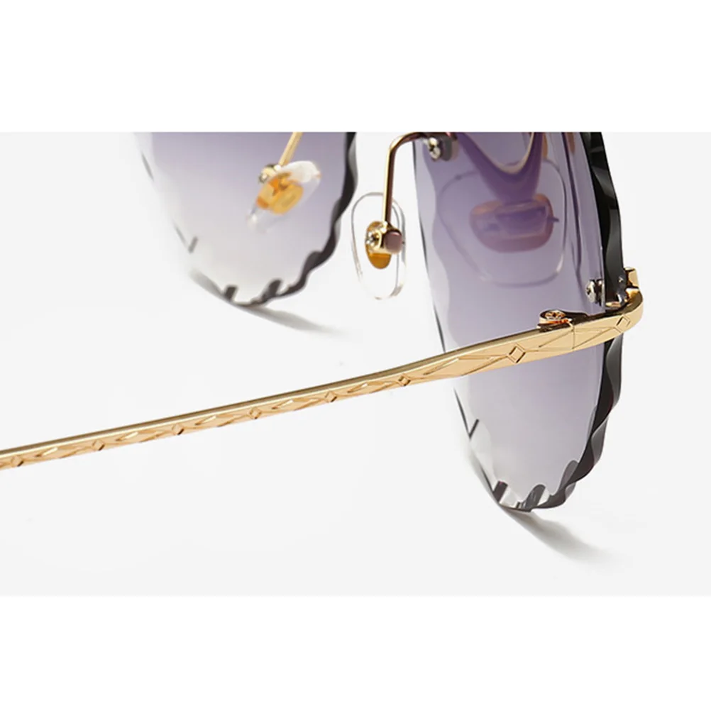 

Heart Shaped Sunglasses Anti UV Rimless Fashion Glasses Photo Props Party Decoration Lightweight Durable Comfortable Wear