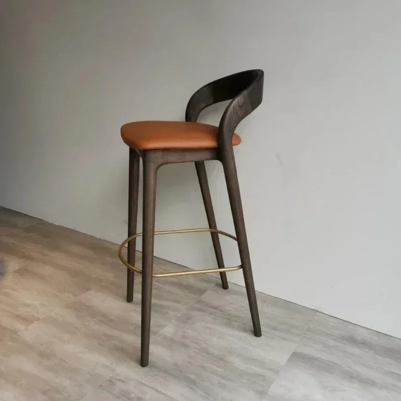 

m Барные стулья из цельного дерева Дизайнерские высокие табуреты Домашние роскошные кухонные островные стулья Современная стойка регистрации Барные стулья m