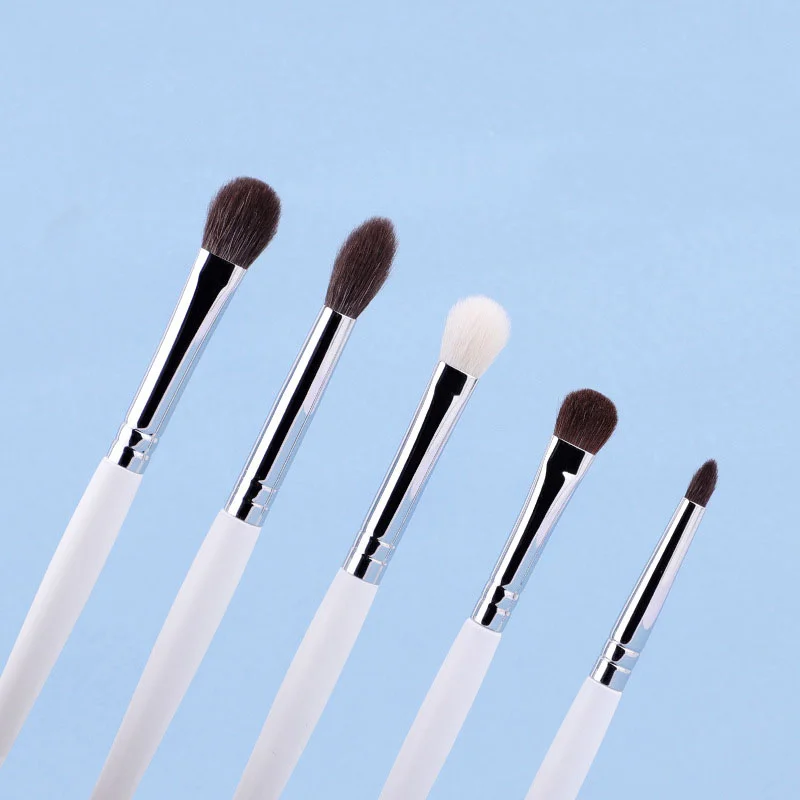 Karsyngirl 7Pcs Professional Wool White Makeup Brushes Eyeshadow Powder Fondation Beauty Tools Brush for Women