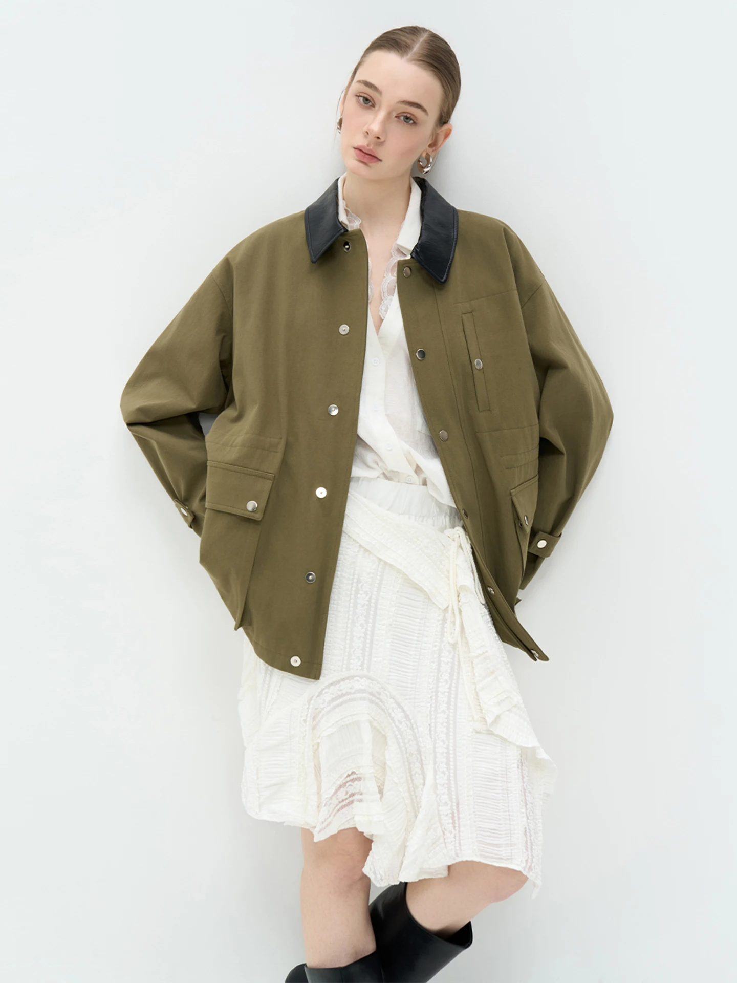 

LUR Women's Loose Fit Workwear Jacket Spring 2026 Color Block Leather Green Casual Style Standard Version Long Sleeve Coat