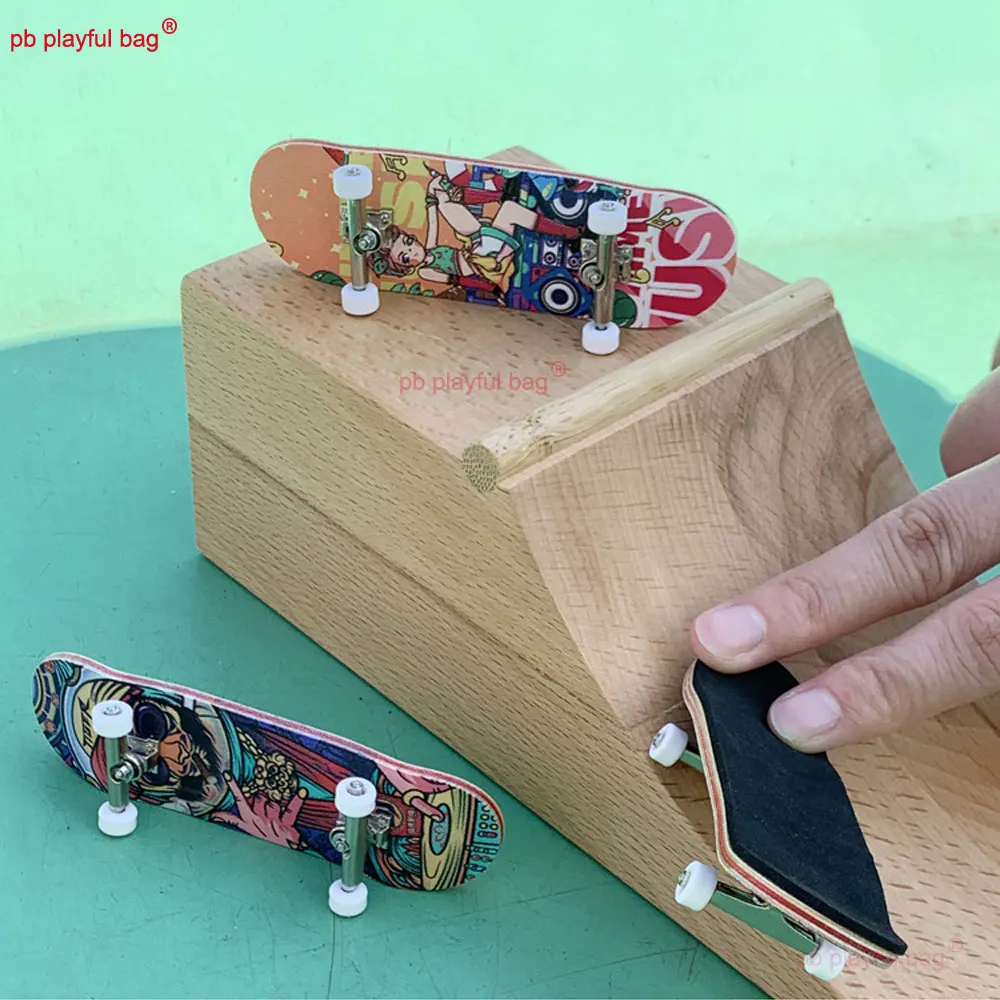 29*99mm Sport In Legno Dito Skate Boarding Legno di Acero Tastiera Novità Regali Per Feste Creativi Giocattolo Per Il Tempo Libero Per Bambini WG37