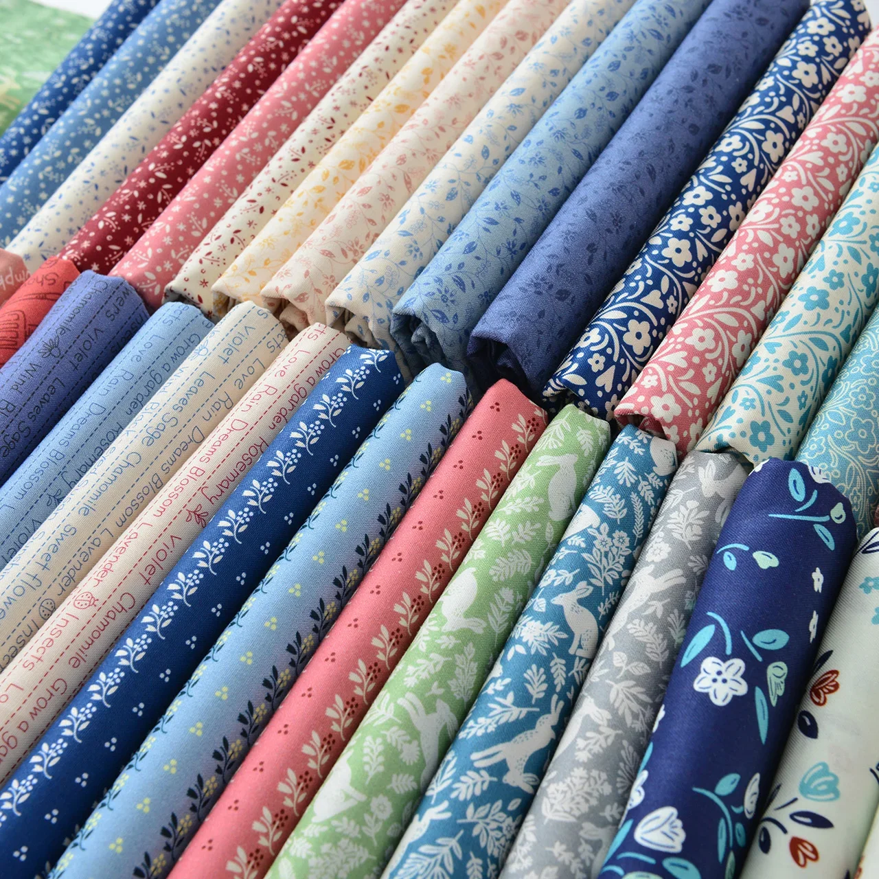 150x50cm 20s Cotton Fabric for Handmade DIY Patchwork Home Printed Clothing Countryside Floral Christmas Sewing Cloth