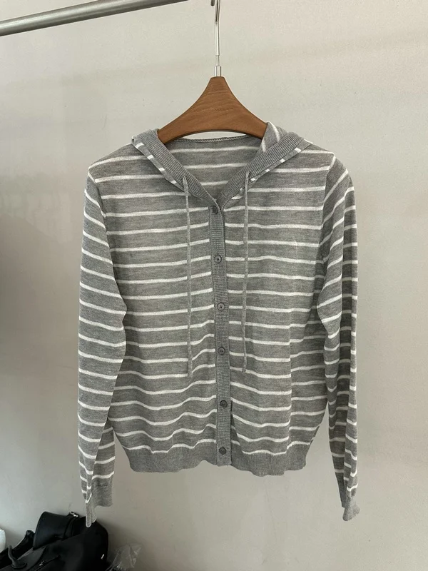 

Легкий вязаный кардиган в корейском стиле с полосками, женский, весенне-летний, дышащий, с вышивкой, с длинными рукавами