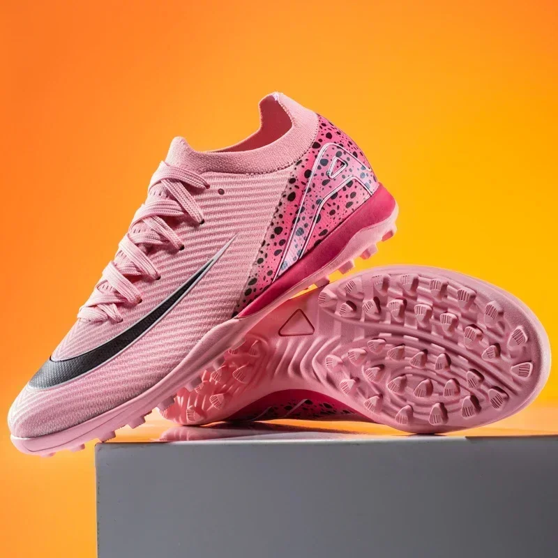 

New Men Football Boots Sports Shoes Non-Slip TF/FG Professional Boys Soccer Shoes Ankle Match Sneakers Unisex Comfortable