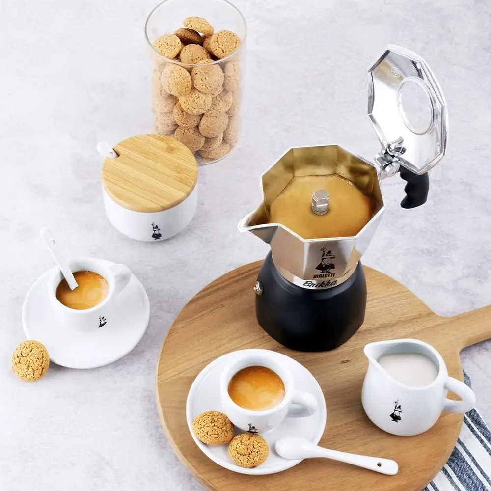 Bialetti - New Brikka, Moka Pot, the Only Stovetop Coffee Maker Capable of Producing a Crema-Rich Espresso, 4 Cups