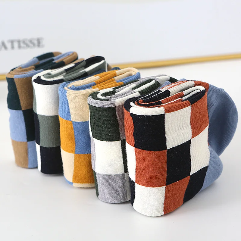 

5 Pairs Colorful Argyle Pattern Cotton Men Crew Dress Socks Pack Novelty Quality Designer Harajuku Gifts for Men Husband Happy