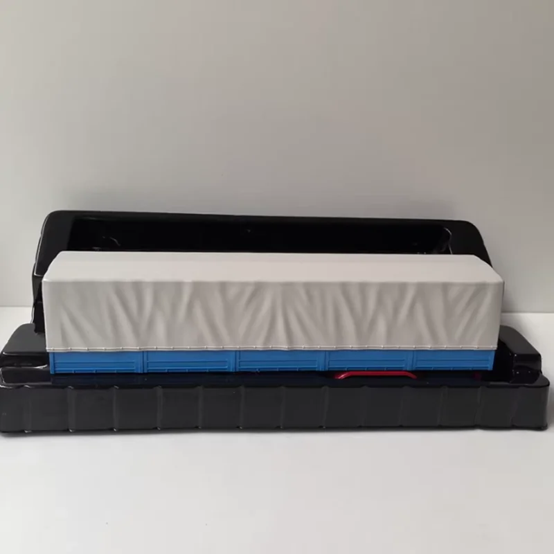 

IXO 1/43 Scale Container Truck Plastic Simulation Car Model Static Collection Decorated Holiday Gifts Toys Souvenir Gift